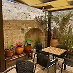 Eleni Penzion 3*