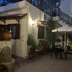 Eleni Penzion 3*