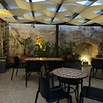 Penzion Eleni 3*