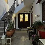 Eleni 3*