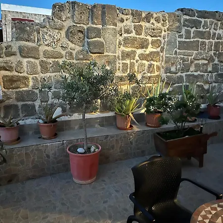 Eleni Guest house