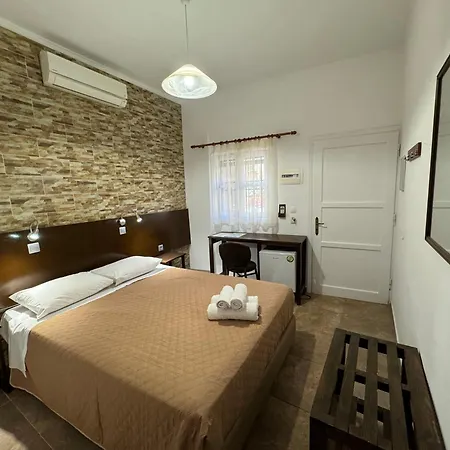 Eleni Guest house 2*