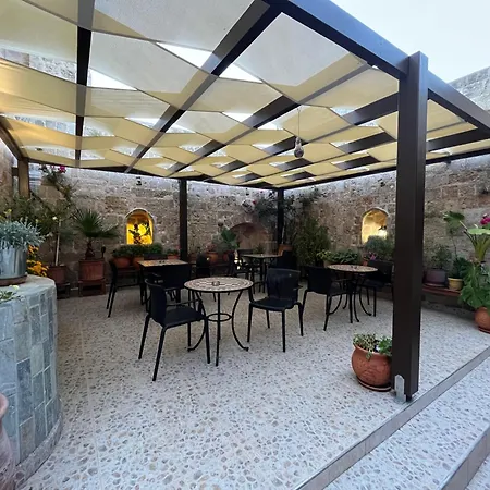 叶莱尼旅馆 3* Rhodes City