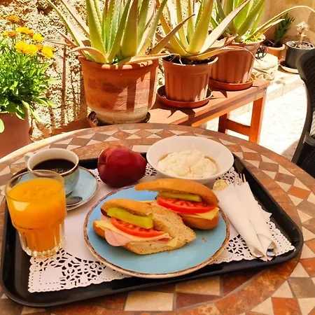 Eleni Πανσιόν 3*