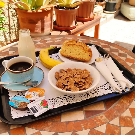 Πανσιόν Eleni